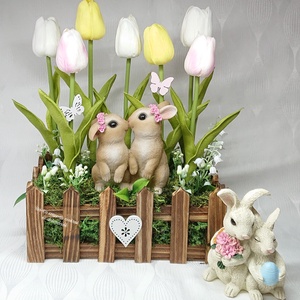 Húsvéti 7 szálas élethű tulipán csokor választható nyuszival, Otthon & Lakás, Dekoráció, Virágdísz és tartó, Csokor & Virágdísz, Virágkötés, MESKA