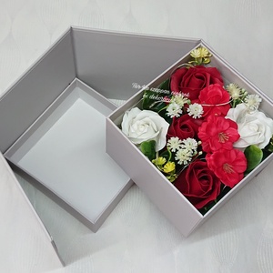 Extra csoda doboz: világító szappanvirág csokor  - otthon & életmód - dekoráció - virágdísz és tartó - virágbox, virágdoboz - Meska.hu