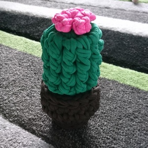 Horgolt kis kaktusz cukorkatartó , Otthon & Életmód, Tárolás & Rendszerezés, Tárolókosár, Horgolás, MESKA