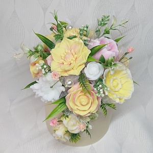 Különleges sárga - rózsaszín illatos szappanvirág csokor  - otthon & életmód - virágdekoráció - virágdíszek - asztali virágdísz - Meska.hu