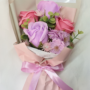 Szappanrózsa csokor díszdobozban, Otthon & Életmód, Virágdekoráció, Virágok, Virágcsokor, Virágkötés, Szappankészítés, MESKA