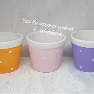 Szappanvirág csokor pöttyös kaspóban  - otthon & életmód - virágdekoráció - virágok - virágbox - Meska.hu