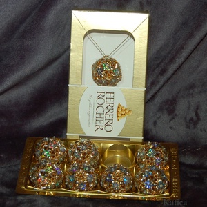  Karácsonyfadísz Ferrero gyöngyből arany szín - Meska.hu