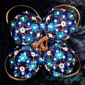 Éjféli ragyogás sötétkék alapon, ragyogó sötét borostyán csillagokkal - karácsonyfadísz, Karácsony, Karácsonyi lakásdekoráció, Karácsonyfadíszek, Gyöngyfűzés, gyöngyhímzés, MESKA