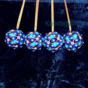 Éjféli ragyogás sötétkék alapon, ragyogó sötét borostyán csillagokkal - karácsonyfadísz - karácsony - karácsonyi lakásdekoráció - karácsonyfadíszek - Meska.hu