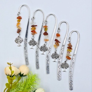 Haisley - 5 darabos könyvjelző csomag karneol ásvánnyal, életfa charmmaltörmelékes ásványokkalásványokkal, Könyv & Zene, Könyvjelző, Gyöngyfűzés, gyöngyhímzés, Ékszerkészítés, MESKA