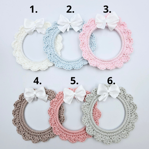 Koszorúslány felkérő ajándék - horgolt, gravírozott hűtőmágnes - esküvő - meghívó & kártya - koszorúslány felkérő - Meska.hu