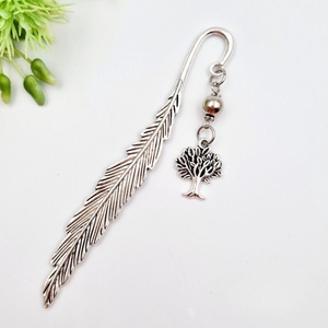 Ajándék biológiatanároknak - Könyvjelző életfa charm dísszel , Könyv & Zene, Könyvjelző, Gyöngyfűzés, gyöngyhímzés, Ékszerkészítés, MESKA