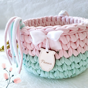 Horgolt bagoly tárolókosár egyedi felirattal. Ajándék gyerekeknek - baba - mama - babaszobabútor - játéktároló - Meska.hu