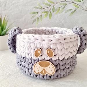 Horgolt kutya tárolókosár egyedi felirattal. Ajándék gyerekeknek, Baba - mama, Babaszobabútor, Játéktároló, Horgolás, Gravírozás, pirográfia, MESKA