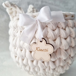 Horgolt cica tárolókosár egyedi felirattal - baba - mama - babaszobabútor - játéktároló - Meska.hu