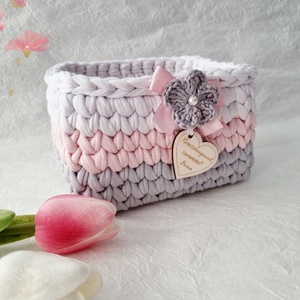 Horgolt tárolókosár egyedi felirattal. Ajándék anyák napjára, Otthon & Életmód, Tárolás & Rendszerezés, Tárolókosár, Horgolás, Gravírozás, pirográfia, MESKA