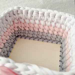 Horgolt tárolókosár egyedi felirattal. Ajándék anyák napjára - otthon & életmód - tárolás & rendszerezés - tárolókosár - Meska.hu