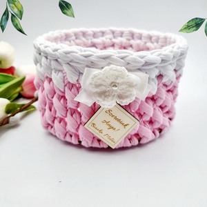 Horgolt tárolókosár egyedi felirattal. Ajándék anyák napjára, Otthon & Életmód, Tárolás & Rendszerezés, Tárolókosár, Horgolás, Gravírozás, pirográfia, Ez a termék rendelésre készül, a megrendeléstől számított 7 munkanapon belül (+ a szállítási idő)

..., MESKA