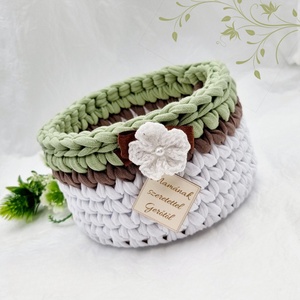 Horgolt tárolókosár egyedi felirattal. Ajándék anyák napjára - otthon & életmód - tárolás & rendszerezés - tárolókosár - Meska.hu