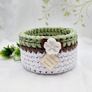 Horgolt tárolókosár egyedi felirattal. Ajándék anyák napjára - Meska.hu