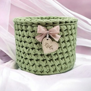 Horgolt tárolókosár egyedi felirattal. Ajándék anyák napjára - Meska.hu