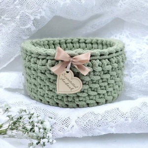 Horgolt tárolókosár egyedi felirattal. Ajándék anyák napjára, Otthon & Életmód, Tárolás & Rendszerezés, Tárolókosár, Horgolás, Gravírozás, pirográfia, Ez a termék rendelésre készül, a megrendeléstől számított 7 munkanapon belül (+ a szállítási idő)

..., MESKA