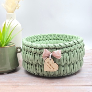 Horgolt tárolókosár egyedi felirattal. Ajándék anyák napjára, Otthon & Életmód, Tárolás & Rendszerezés, Tárolókosár, Horgolás, Gravírozás, pirográfia, MESKA