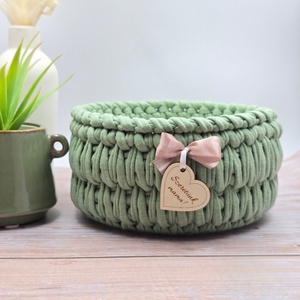 Horgolt tárolókosár egyedi felirattal. Ajándék anyák napjára - otthon & életmód - tárolás & rendszerezés - tárolókosár - Meska.hu