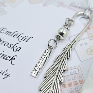 Matematika tanároknak ajándék ballagásra, pedagógusnapra, tanév végére - Könyvjelző vonalzó charmmal, ajándékkártyán - könyv & zene - könyvjelző - Meska.hu