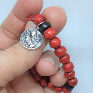 Szent Rita rózsafűzér karkötő fa gyöngyszemekből - ékszer - karkötő - gyöngyös karkötő - Meska.hu