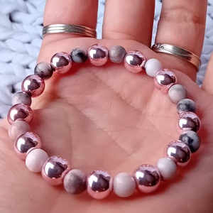 Rózsaszín csillogás karkötő - ékszer - karkötő - gyöngyös karkötő - Meska.hu