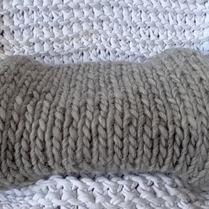 Kézi kötésű gyapjú körsál a hideg téli napokra - ruha & divat - sál, sapka, kendő - sál - Meska.hu Kézi kötésű gyapjú körsál a hideg téli napokra - ruha & divat - sál, sapka, kendő - sál - Meska.hu