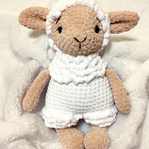 Horgolt plüss bárány, Játék & Sport, Plüssállat & Játékfigura, Plüss bárány, Horgolás, MESKA