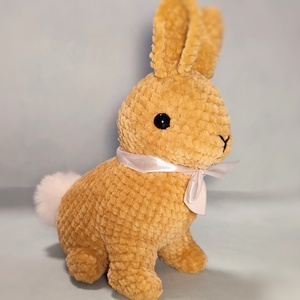 Horgolt plüss nyuszi - játék & sport - plüssállat & játékfigura - nyuszi - Meska.hu