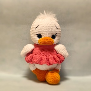 Horgolt plüss kiskacsa - játék & sport - plüssállat & játékfigura - plüss mesefigurák - Meska.hu