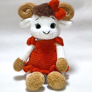 Horgolt plüss kecske - Meska.hu