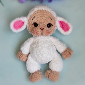 Horgolt plüss bárány - játék & sport - plüssállat & játékfigura - plüss bárány - Meska.hu