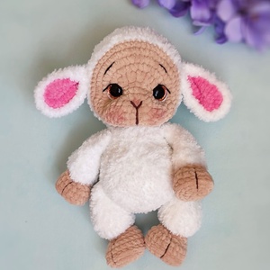 Horgolt plüss bárány - játék & sport - plüssállat & játékfigura - plüss bárány - Meska.hu