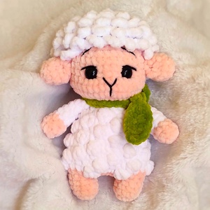 Horgolt plüss kis bárány - Meska.hu