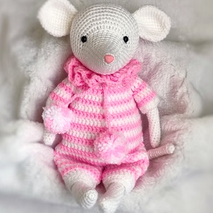 Horgolt kisegér - játék & sport - plüssállat & játékfigura - plüss mesefigurák - Meska.hu