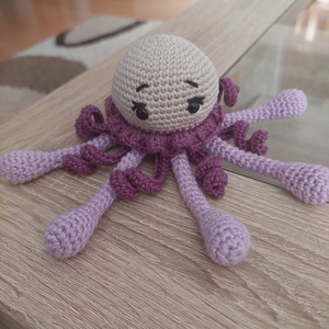 Horgolt amigurumi medúza, Játék & Sport, Plüssállat & Játékfigura, Polip, Horgolás, MESKA