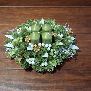 Gazdagon díszített zöld gyertyás adventi dekoráció - karácsony - adventi díszek - adventi asztaldísz - Meska.hu Gazdagon díszített zöld gyertyás adventi dekoráció - karácsony - adventi díszek - adventi asztaldísz - Meska.hu