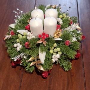 Adventi asztali dekoráció fehér gyertyákkal - karácsony - adventi díszek - adventi asztaldísz - Meska.hu Adventi asztali dekoráció fehér gyertyákkal - karácsony - adventi díszek - adventi asztaldísz - Meska.hu