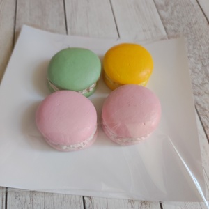 Macaronok csomag 1. - kellékek & szerszámok - dekorációs kellékek - figurák - Meska.hu
