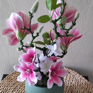 Magnóliák asztaldísz  - otthon & életmód - virágdekoráció - virágdíszek - virágdísz kaspóban - Meska.hu