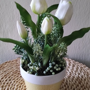 Fehér tulipánok - Meska.hu