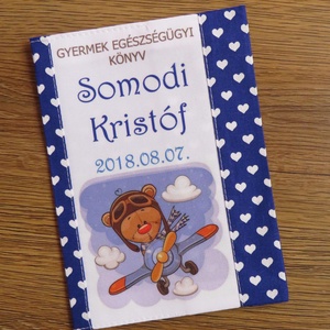Egészségügyi könyv borító-repülős maci - otthon & életmód - papír, írószer - egészségügyi kiskönyv borító - Meska.hu
