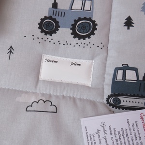 Ovis ágynemű kispárnával-szürke alapon munkagépek - játék & sport - ovis felszerelés - ovis ágynemű - Meska.hu