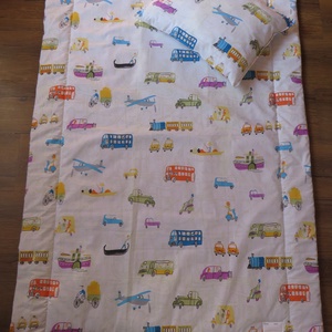 Ovis ágynemű kispárnával-színes járművek - játék & sport - ovis felszerelés - ovis ágynemű - Meska.hu