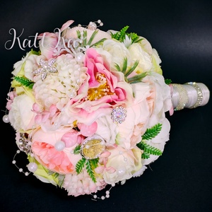 Örök Igen � Ékszerekkel díszített prémium menyasszonyi örökcsokor - esküvő - menyasszonyi- és dobócsokor - Meska.hu