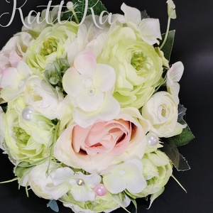 Dús, romantikus menyasszonyi örökcsokor (36x22 cm), Esküvő, Menyasszonyi- és dobócsokor, Virágkötés, MESKA