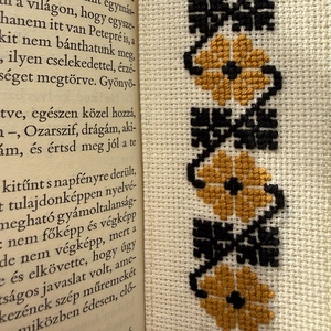 Könyvjelző - könyv & zene - könyvjelző - Meska.hu