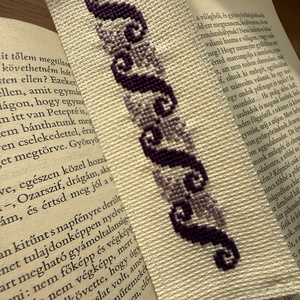 Könyvjelző, Könyv & Zene, Könyvjelző, Hímzés, Varrás, MESKA