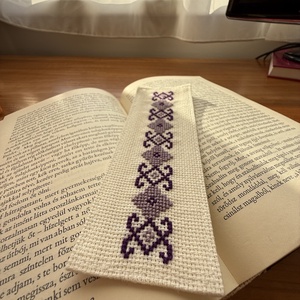 Könyvjelző, Könyv & Zene, Könyvjelző, Hímzés, Varrás, MESKA